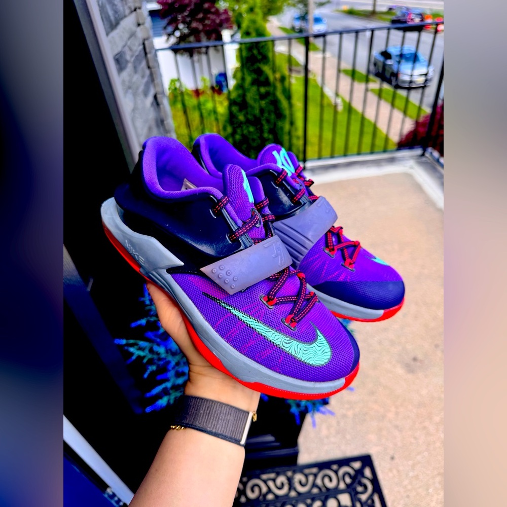 NIKE KD VII Shoes Purple 669942-500 Youth Kevin Durant Size 4Y